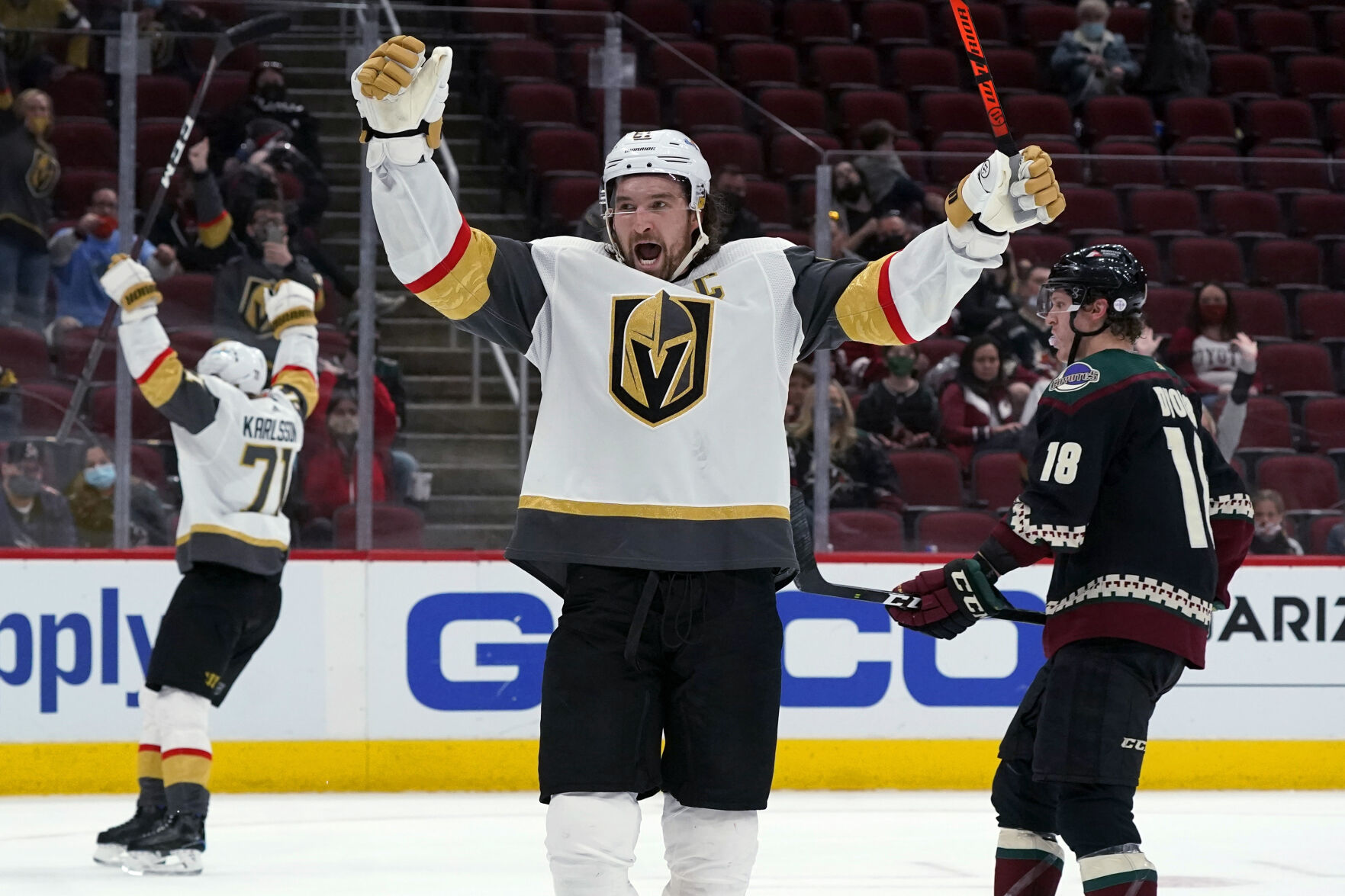 APTOPIX Golden Knights Coyotes Hockey